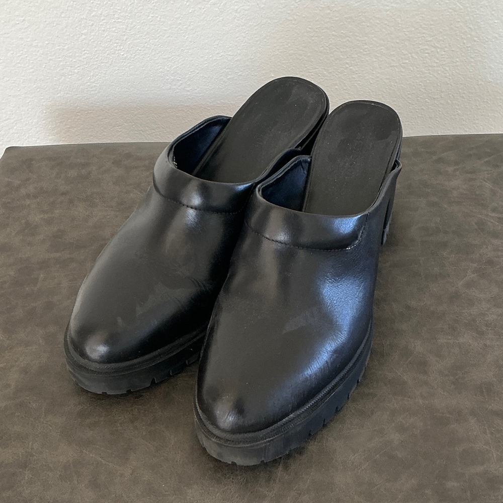 AEROSOLES Black Slip-On Shoes